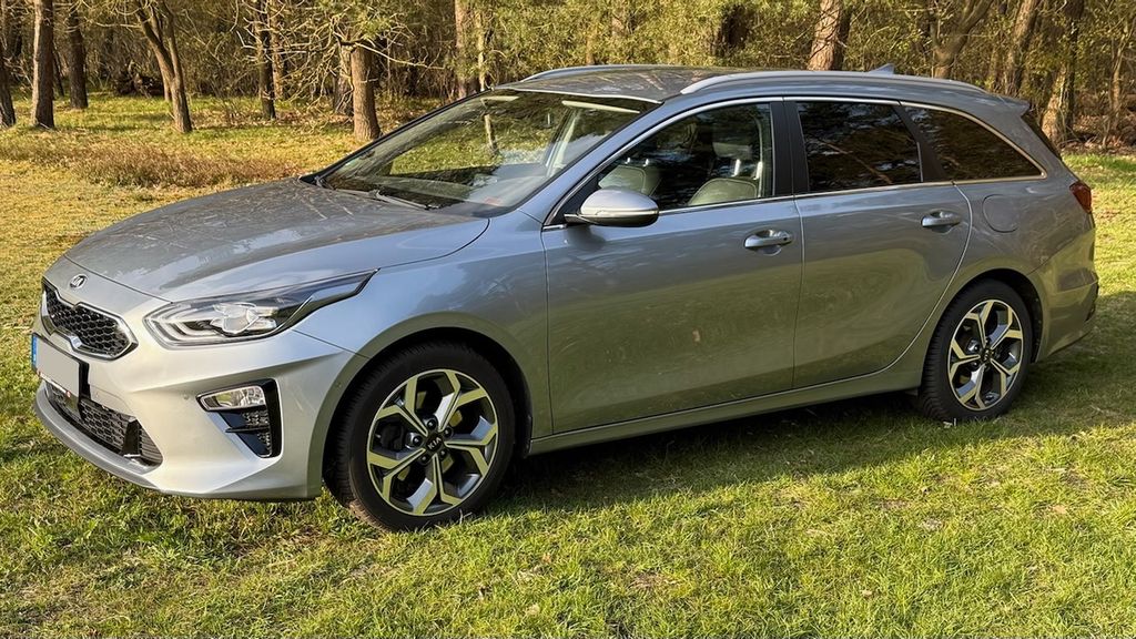Kia ceed Sportswagon 80.000 km 15.450 &euro; Hövelhof 33161