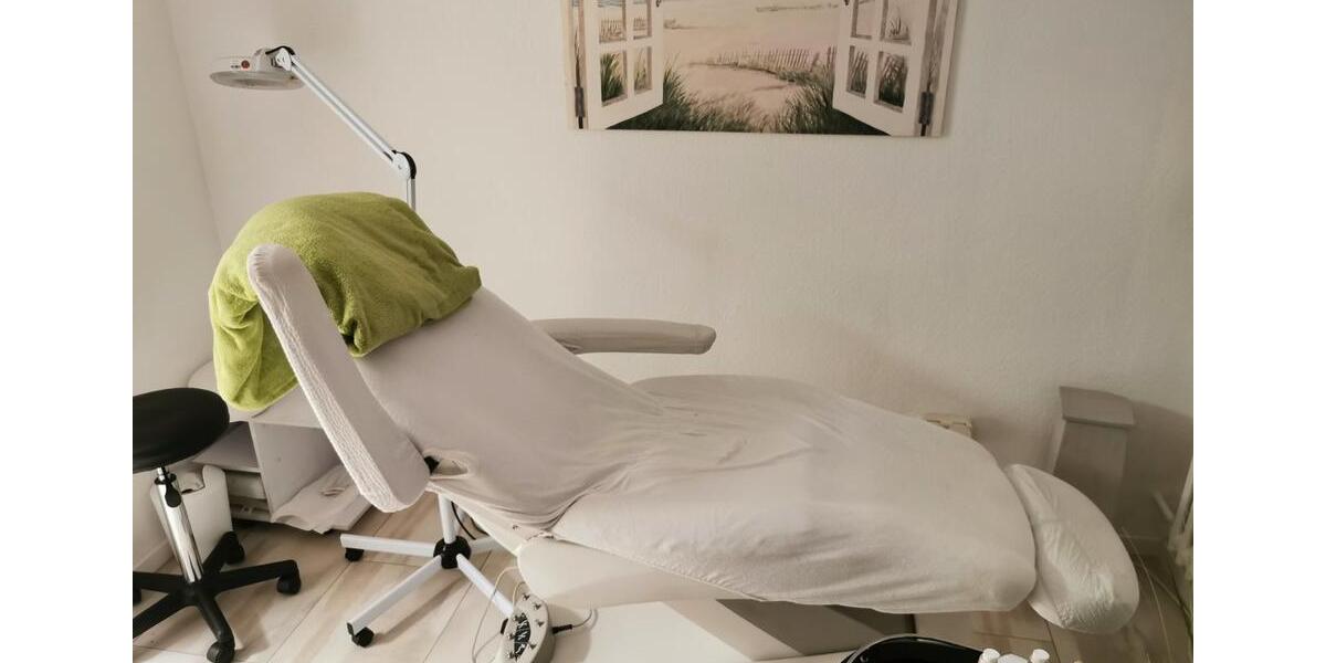 Kosmetikstudio in super Lage (Bad Salzuflen) inklv. Ausstattung zimmer