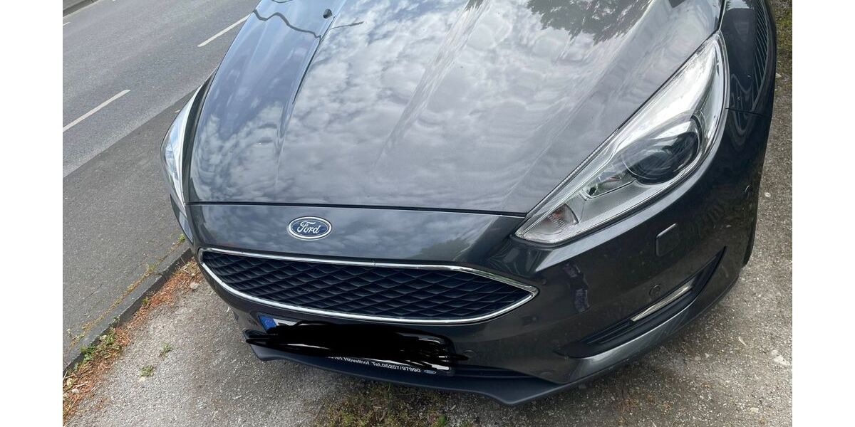 Ford Focus 187.000 km 6.500 &euro; Delbrück 33129