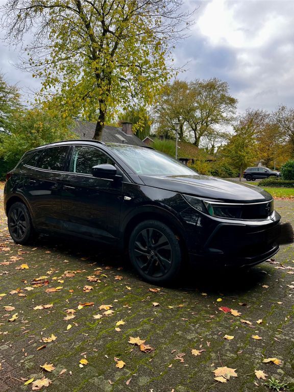 Opel Grandland (X) 95.000 km 22.999 € Gütersloh 33330