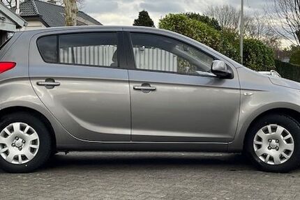 Hyundai i20 128.000 km 4.580 &euro; Gütersloh 33335