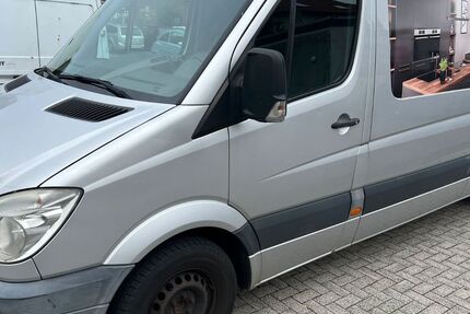 Mercedes-Benz Sprinter 298.000 km 8.200 € Paderborn 33104