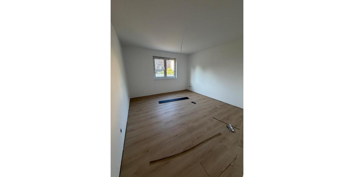 Erdgeschoßwohnung Leopoldshöhe - 3 Zimmer, 83 m&sup2;, 342.000&euro; | Angebot:26921134