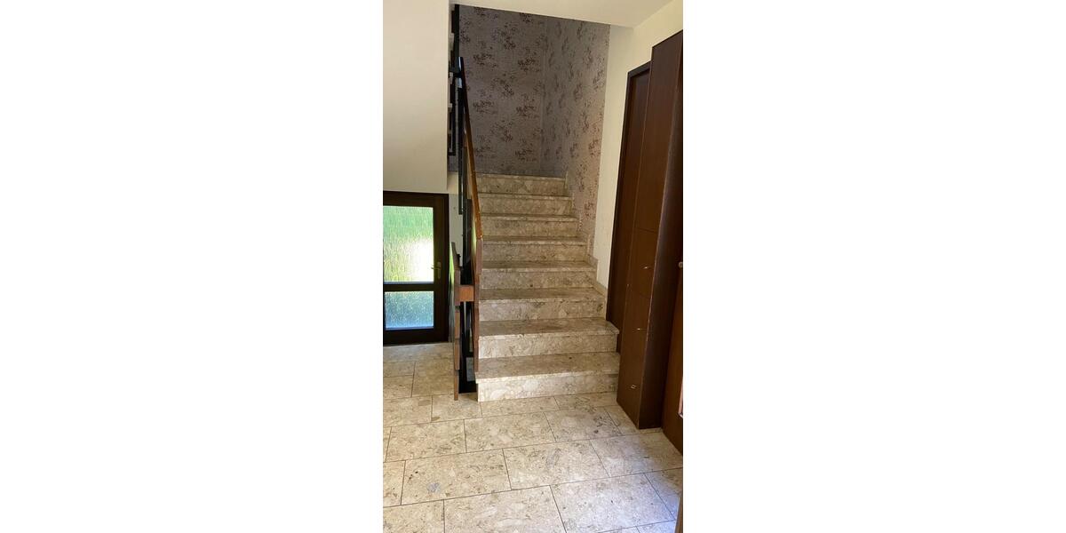 Mehrfamilienhaus, Wohnhaus Herford Falkendiek - 7 Zimmer, 198 m&sup2;, 360.000&euro; | Angebot:27096802