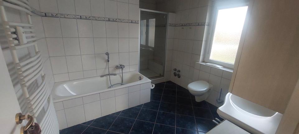 Maisonettenwohnung Bad Salzuflen Ehrsen-Breden - 4 Zimmer, 152 m&sup2;, 1.150&euro; | Angebot:26462495
