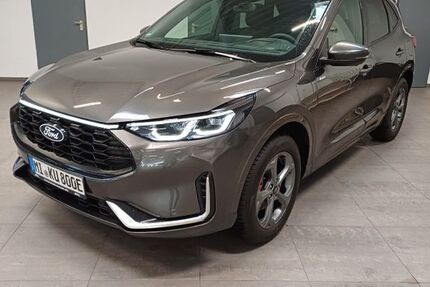 Ford Kuga 1.833 km 42.990 € Bad Oeynhausen 32547