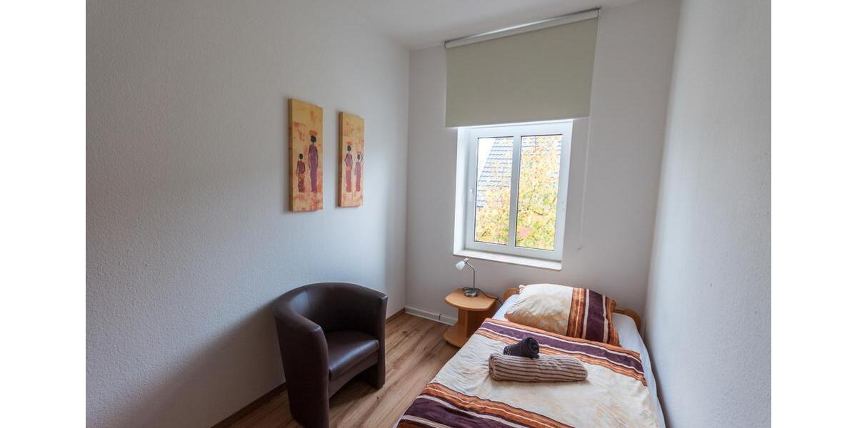 Etagenwohnung Bad Oeynhausen - 4 Zimmer, 100 m&sup2;, 850&euro; | Angebot:26632415