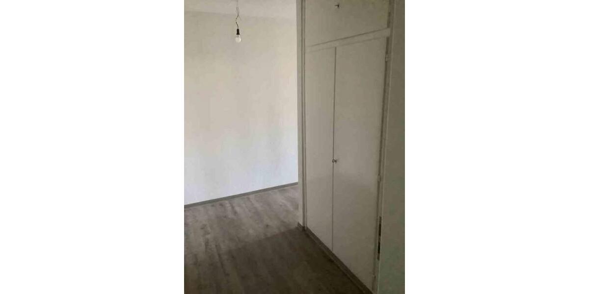 Etagenwohnung Bielefeld Schildesche - 3 Zimmer, 72 m&sup2;, 711&euro; | Angebot:25337318