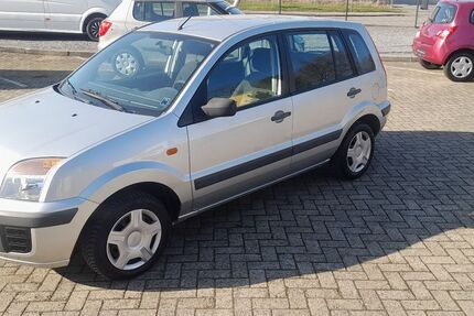 Ford Fusion 70.860 km 3.550 &euro; Hiddenhausen 32120