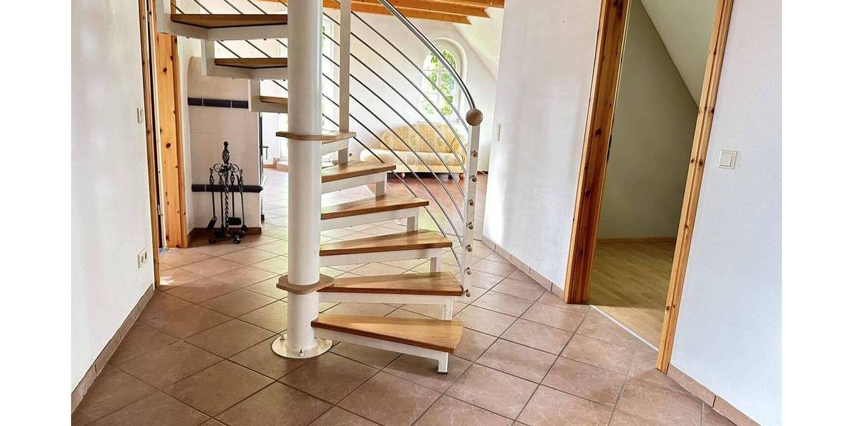 Etagenwohnung Löhne Mennighüffen - 5 Zimmer, 75 m&sup2;, 125.000&euro; | Angebot:26695470