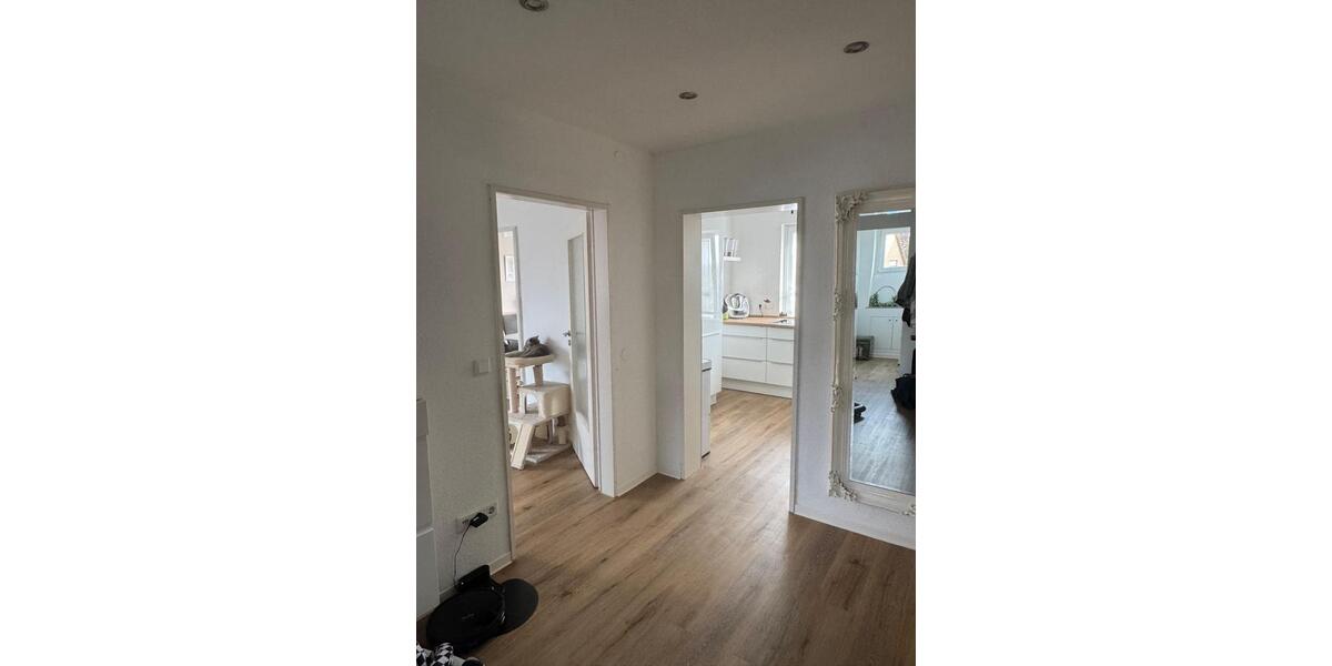 Etagenwohnung Enger - 4 Zimmer, 107 m&sup2;, 1.400&euro; | Angebot:26403765