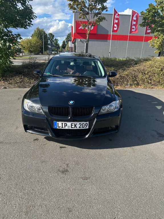 BMW 325 233.000 km 5.999 € Augustdorf 32832