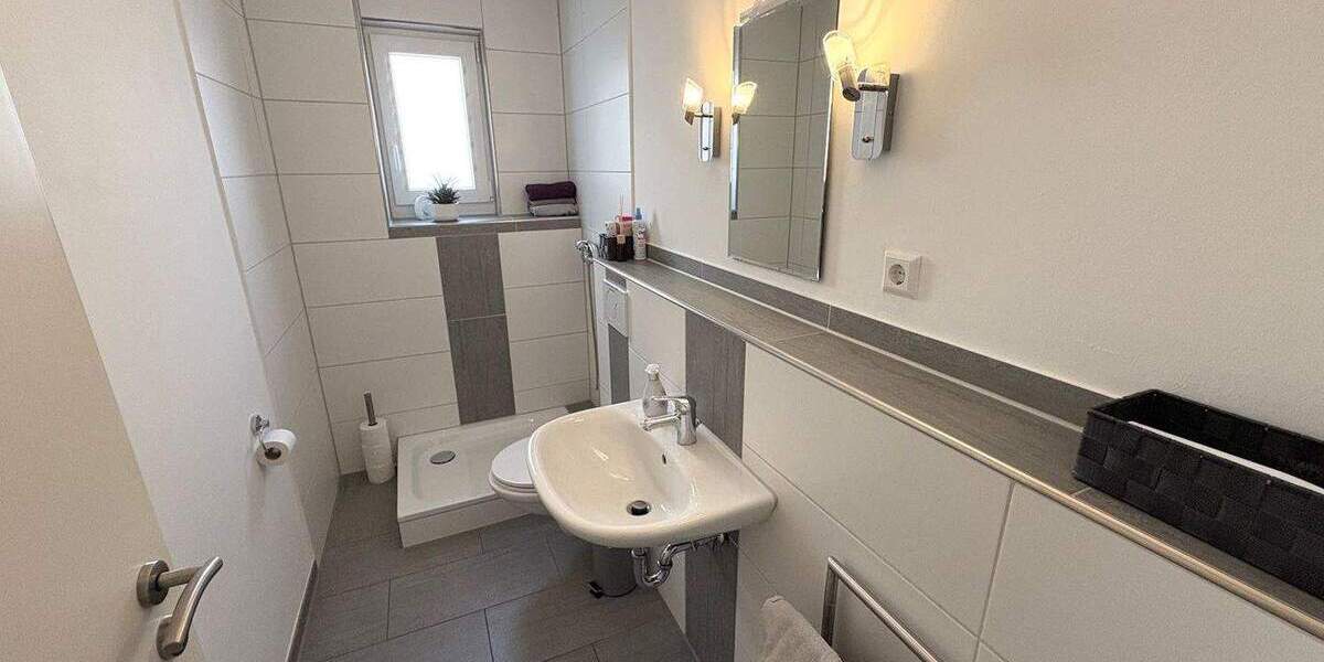Gewerbeobjekt Gütersloh Innenstadt - 7 Zimmer, 529.000&euro; | Angebot:26450956
