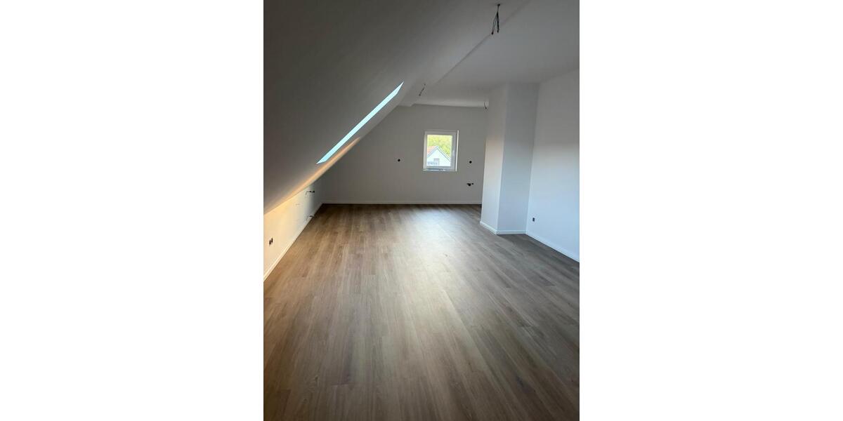 Dachgeschoßwohnung Bielefeld Stieghorst - 1 Zimmer, 50 m&sup2;, 550&euro; | Angebot:26682995