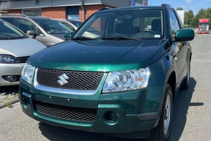 Suzuki Grand Vitara 106.195 km 7.990 € Paderborn 33104