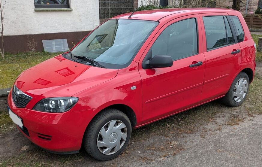 Mazda 2 81.500 km 1.950 € Bünde 32257