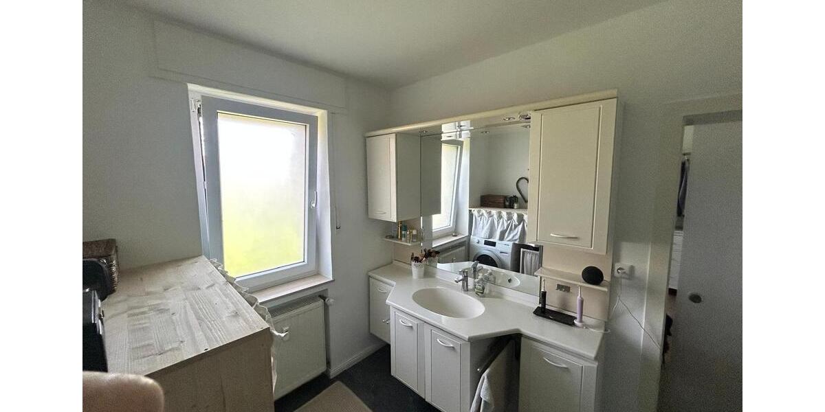 Erdgeschoßwohnung Versmold - 4 Zimmer, 110 m&sup2;, 870&euro; | Angebot:25759333