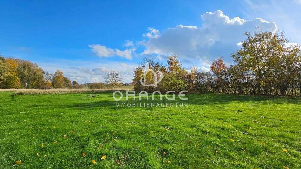 ***Großzügiges Zweifamilienhaus mit ca. 12.000 m² Traumgrundstück*** 1 zimmer