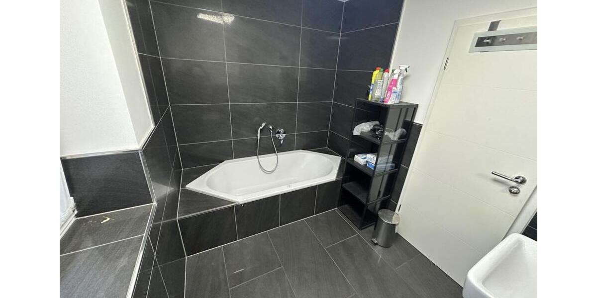 Terrassenwohnung Gütersloh Kattenstroth - 5 Zimmer, 155 m&sup2;, 1.950&euro; | Angebot:24599581