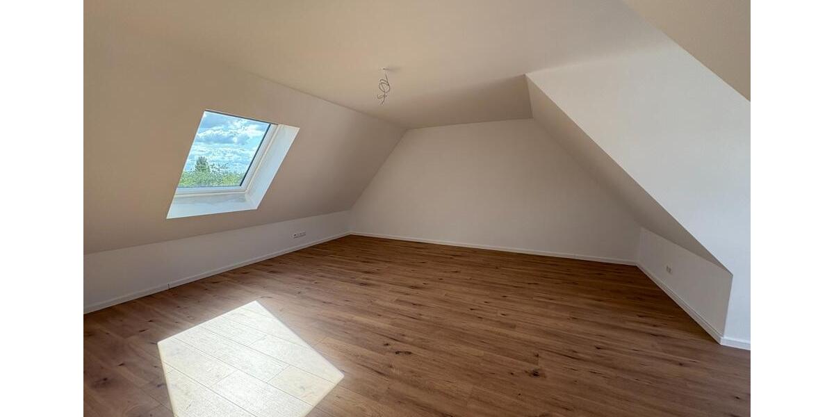 Reihenhaus Bünde - 5 Zimmer, 145 m&sup2;, 1.595&euro; | Angebot:25254950