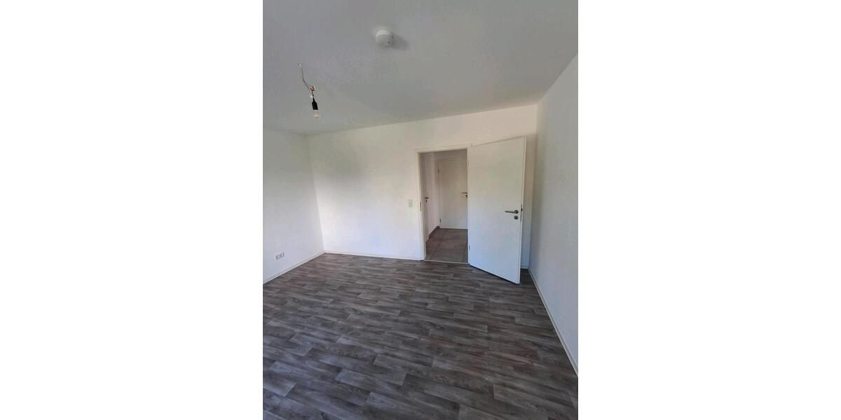 Etagenwohnung Detmold Hakedahl - 3 Zimmer, 62 m&sup2;, 746&euro; | Angebot:26405958