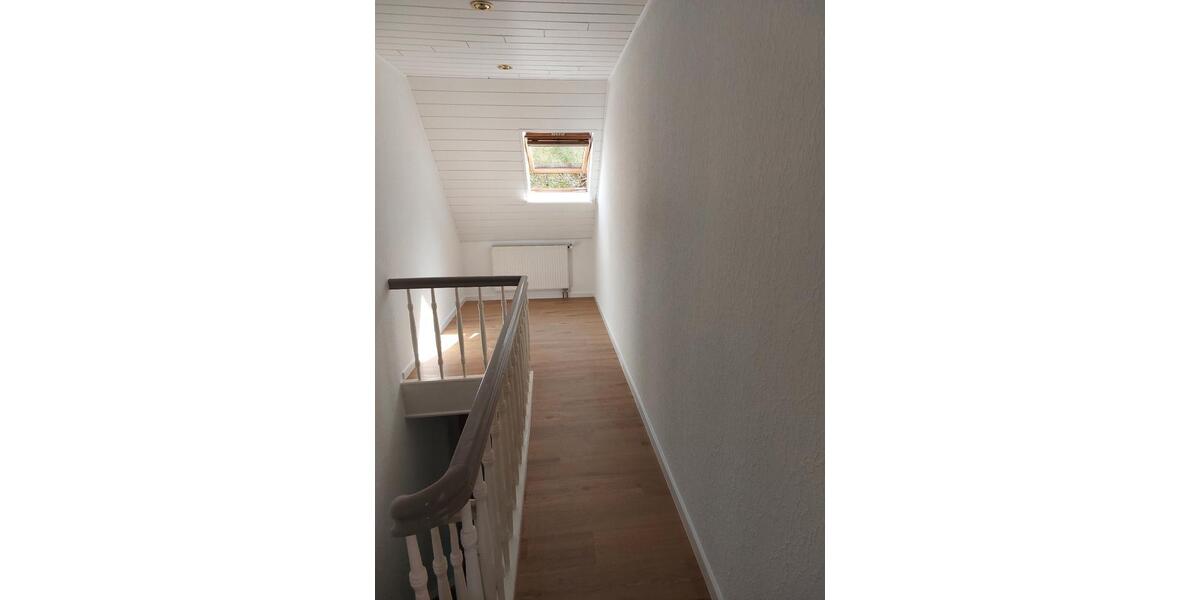 Dachgeschoßwohnung Herford Falkendiek - 2 Zimmer, 68 m&sup2;, 550&euro; | Angebot:26167289