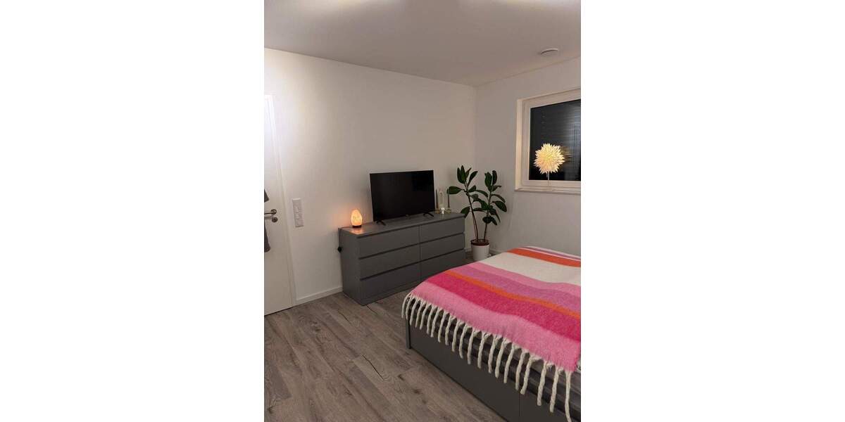 helle drei-Zimmer-Wohnung mit Balkon, Keller und Tiefgaragenstellplatz 3 zimmer