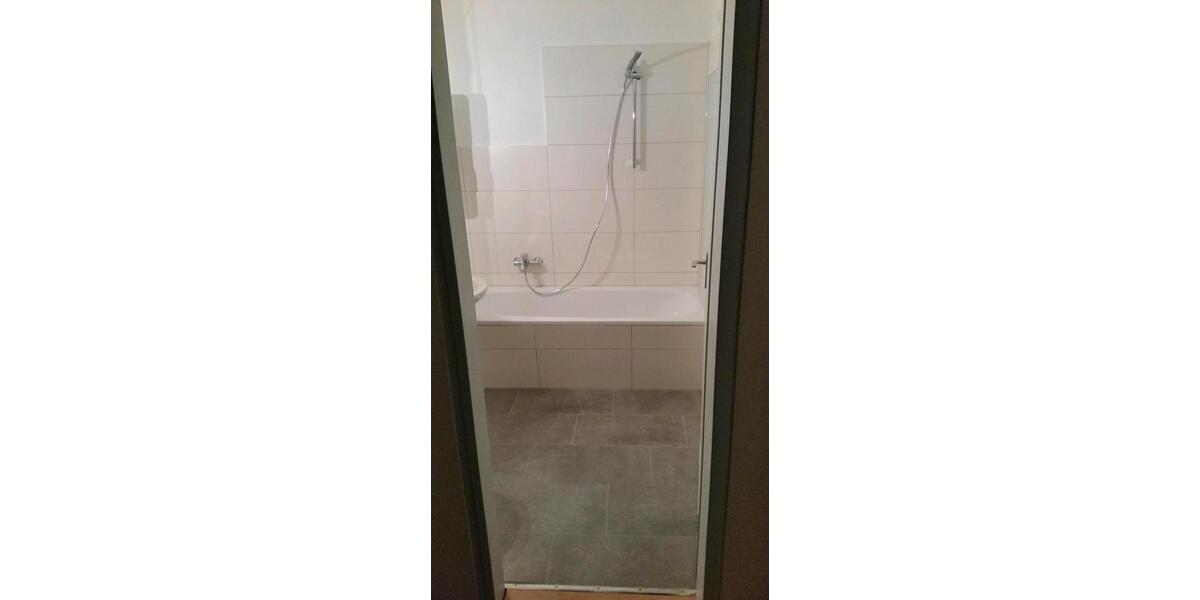 Etagenwohnung Bielefeld Schildesche - 2 Zimmer, 64 m&sup2;, 185.000&euro; | Angebot:27096057