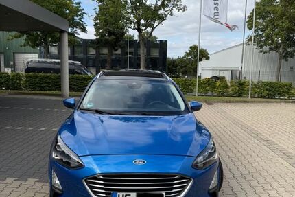 Ford Focus 178.000 km 11.100 &euro; Herford 32051