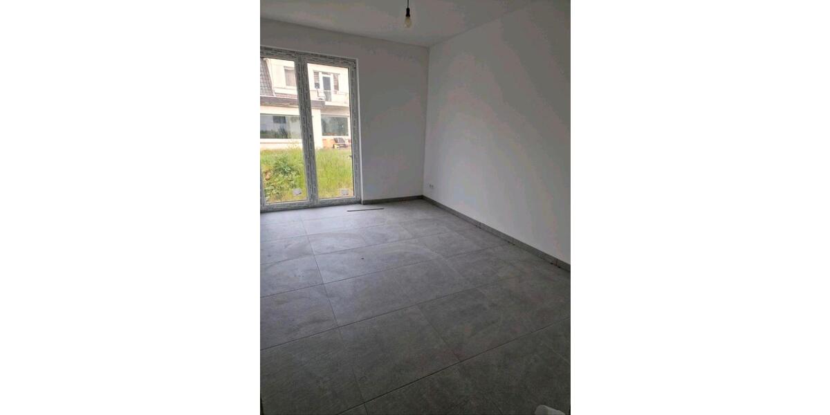 Erdgeschoßwohnung Löhne - 3 Zimmer, 104 m&sup2;, 1.150&euro; | Angebot:26561750