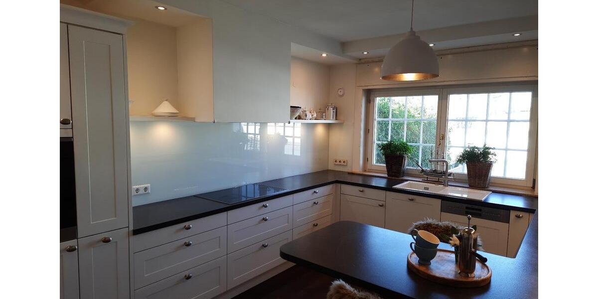 Einfamilienhaus Rheda-Wiedenbrück Wiedenbrück - 11 Zimmer, 280 m&sup2;, 599.000&euro; | Angebot:27014143