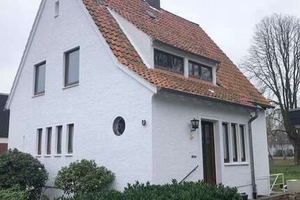 Haus zum Mieten in Herford 1.300 € 150 m² 7 zimmer