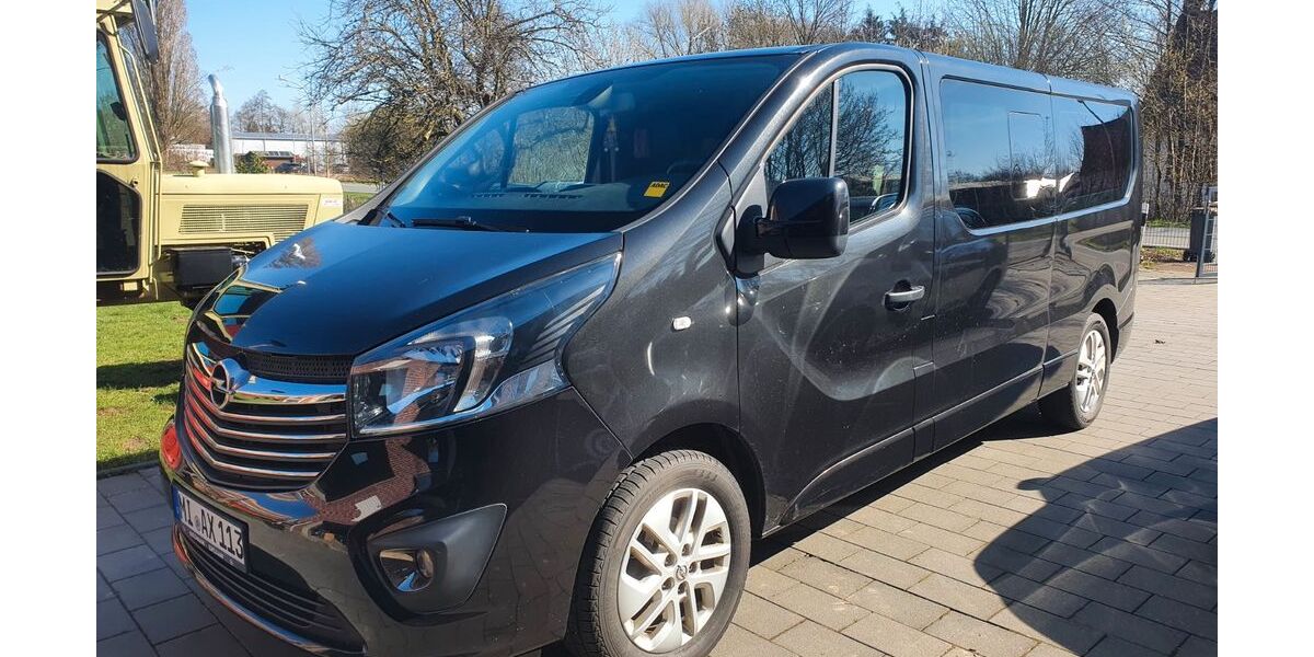 Opel Vivaro 300.000 km 9.800 &euro; Hüllhorst 32609