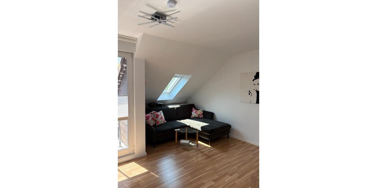 Dachgeschoßwohnung Bielefeld Stieghorst - 2 Zimmer, 61 m&sup2;, 210.000&euro; | Angebot:27038022