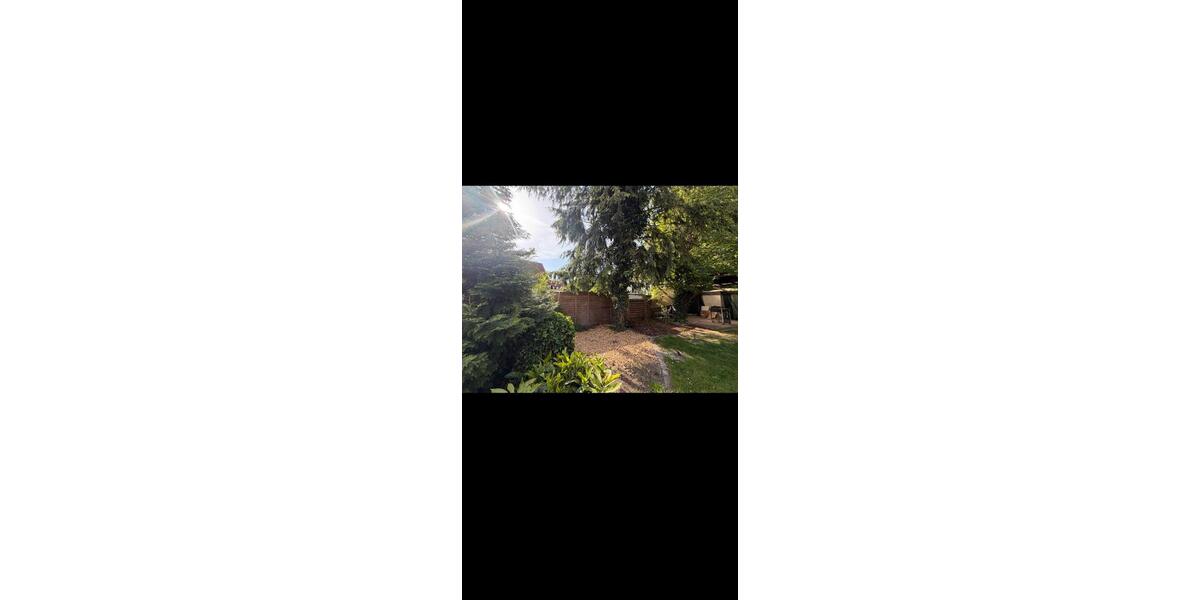 Mehrfamilienhaus, Wohnhaus Lage - 11 Zimmer, 300 m&sup2;, 425.000&euro; | Angebot:27262168
