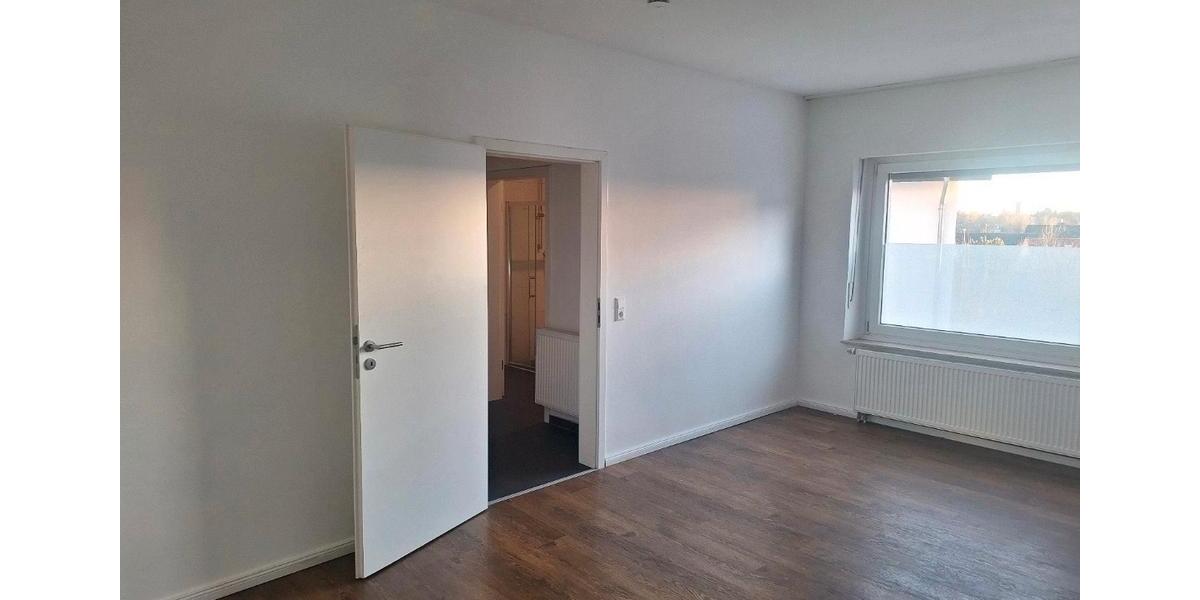 Erdgeschoßwohnung Hiddenhausen - 3 Zimmer, 83 m&sup2;, 750&euro; | Angebot:26414776