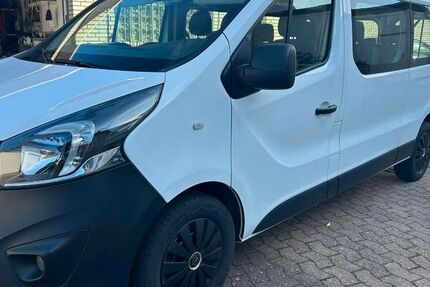 Opel Vivaro 150.050 km 10.999 &euro; Melle 49328