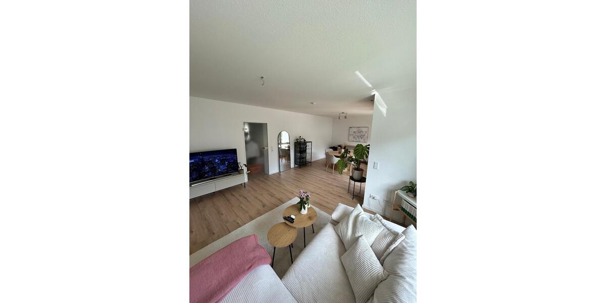 Etagenwohnung Bad Oeynhausen - 2 Zimmer, 74 m&sup2;, 800&euro; | Angebot:26414695