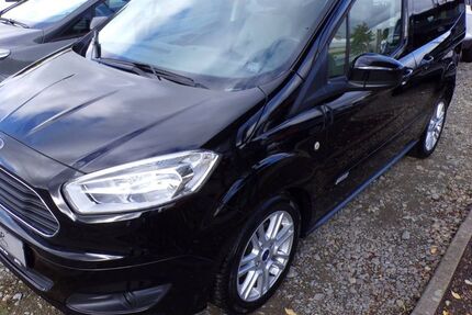 Ford Tourneo Courier 110.500 km 11.950 € Bad Oeynhausen 32547