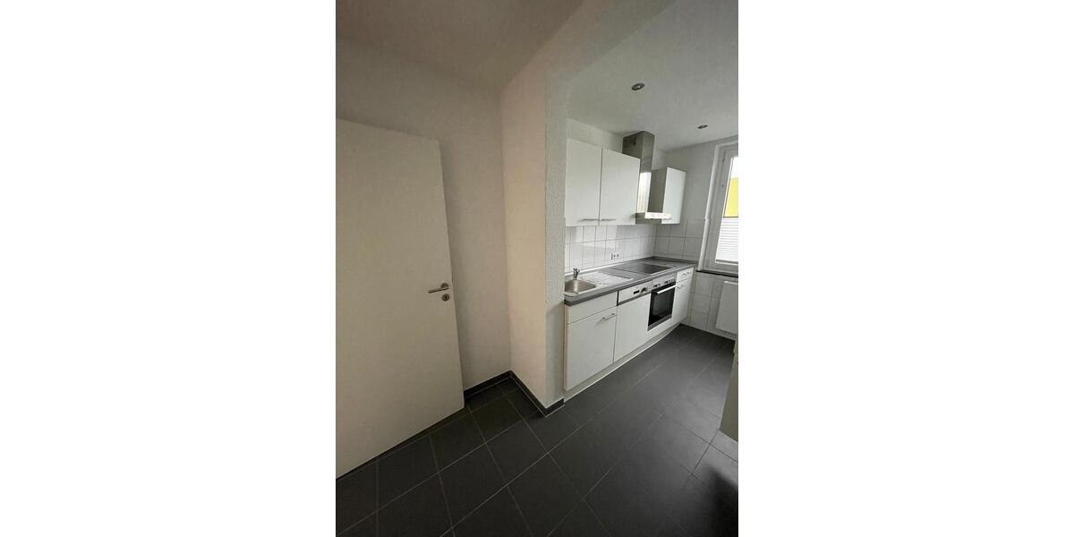 Erdgeschoßwohnung Bielefeld Heepen - 2.5 Zimmer, 81 m&sup2;, 570&euro; | Angebot:26395062