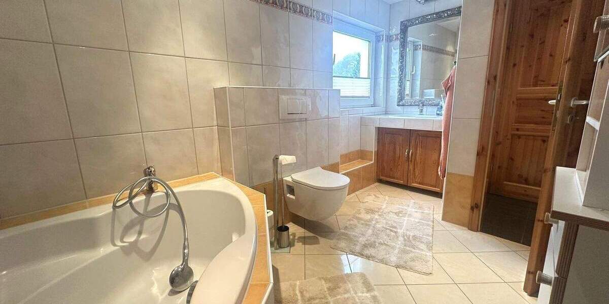 Doppelhaushälfte Bielefeld Senne - 4 Zimmer, 125 m&sup2;, 399.000&euro; | Angebot:25741345