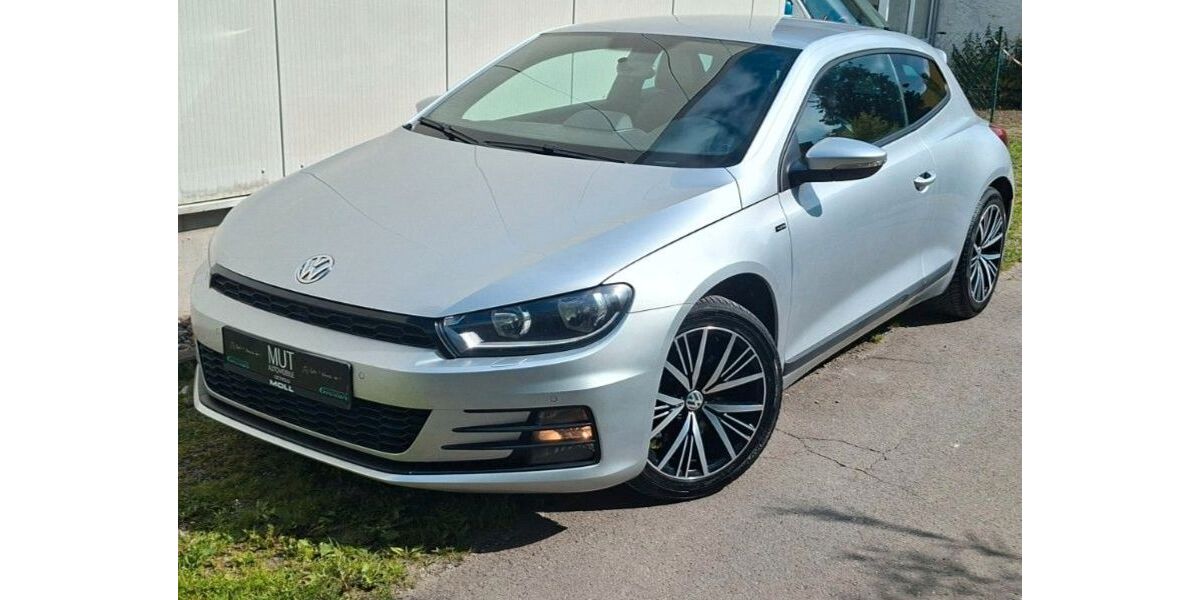 VW Scirocco 75.821 km 14.999 &euro; Detmold 32758