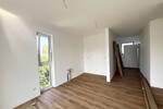Neubau-Wohnung mit 2 ZKB und Balkon in der Südstadt