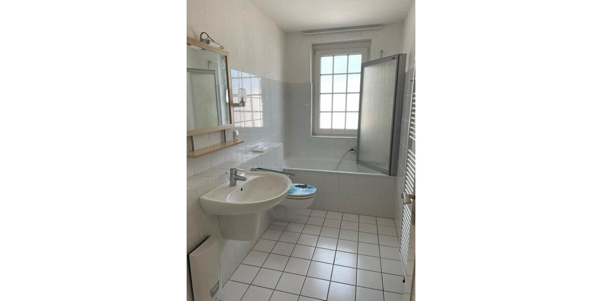 Etagenwohnung Bad Oeynhausen - 6 Zimmer, 135 m&sup2;, 430.000&euro; | Angebot:24840847