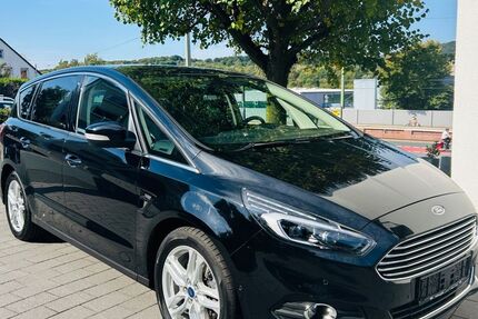 Ford S-Max 75.000 km 19.400 € Bielefeld 33647