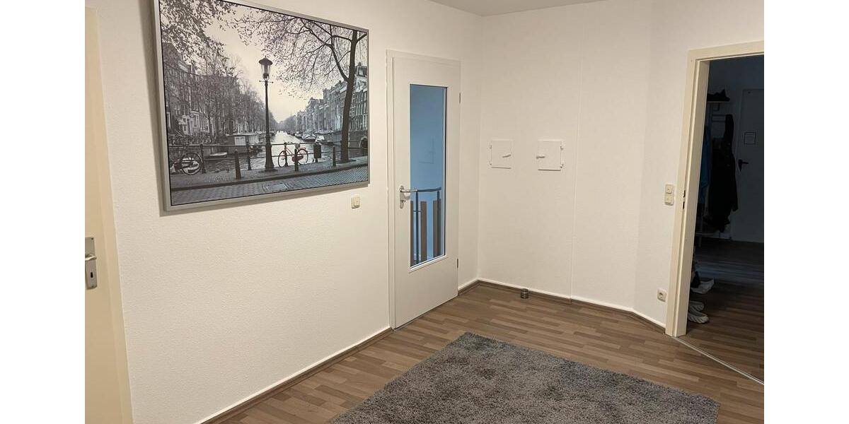 Dachgeschoßwohnung Bielefeld Gadderbaum - 2.5 Zimmer, 55 m&sup2;, 800&euro; | Angebot:26506422