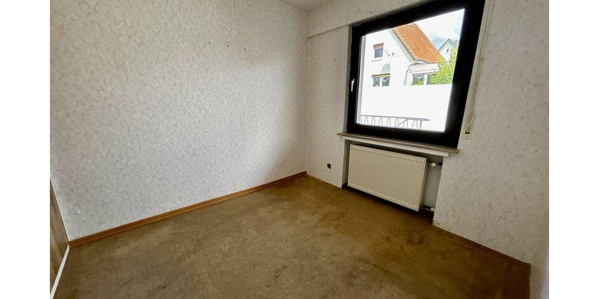 Mehrfamilienhaus, Wohnhaus Lage - 7 Zimmer, 208 m&sup2;, 339.000&euro; | Angebot:26881737