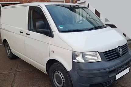 VW T5 Transporter 258.000 km 5.990 € Oelde 59302