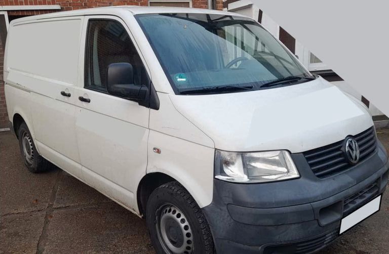 VW T5 Transporter 258.000 km 6.990 € Oelde 59302
