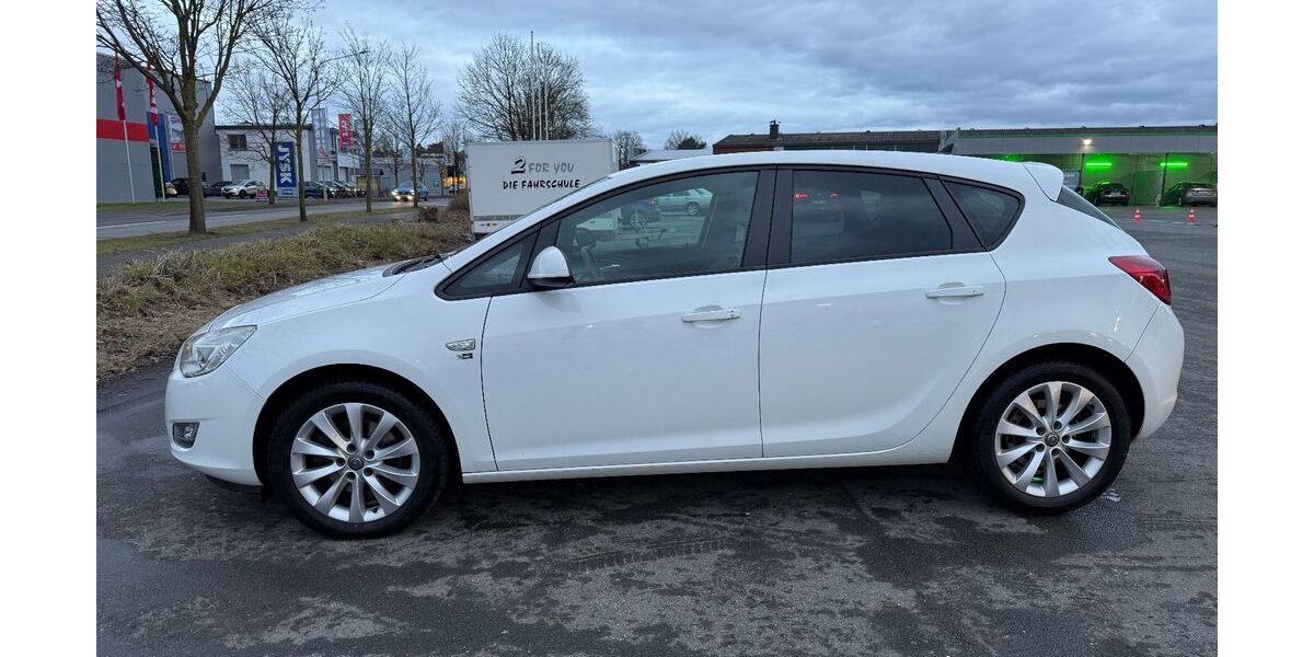 Opel Astra 201.000 km 4.000 &euro; Augustdorf 32832